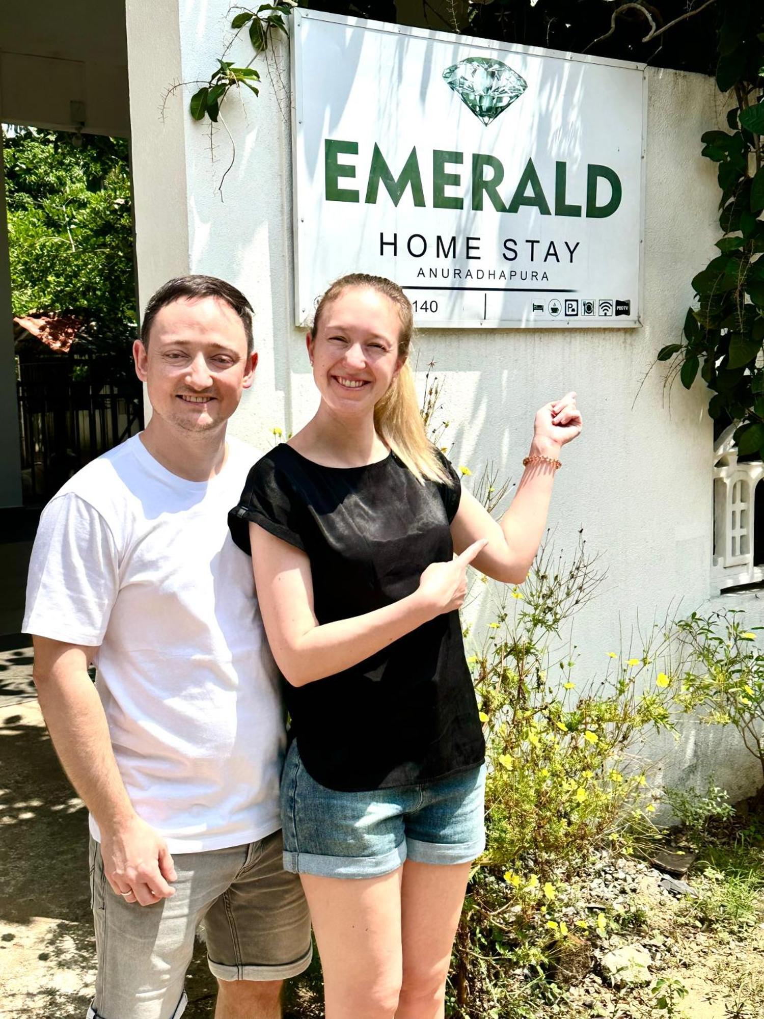 Emerald Home Stay Anuradhapura Εξωτερικό φωτογραφία
